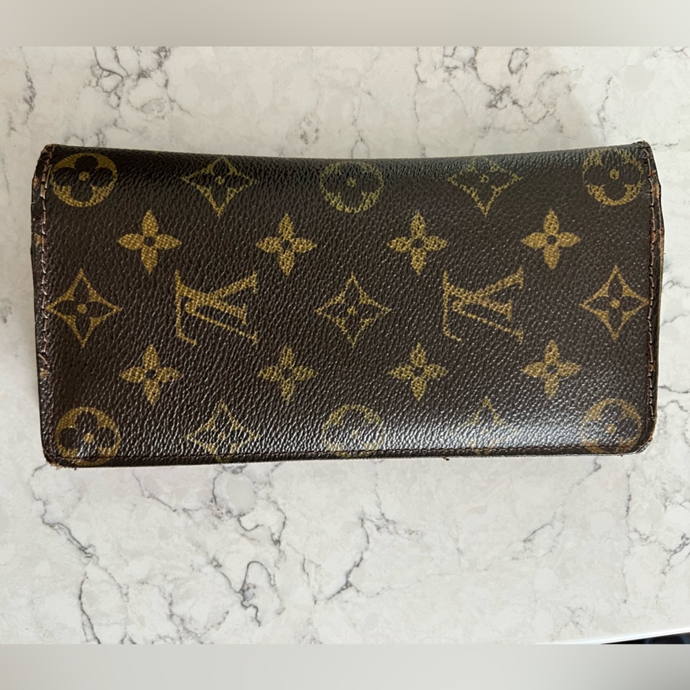 Louis Vuitton Brazza Wallet Date Code: Sp4067 - image 1